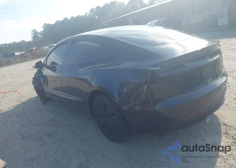 2024 Tesla Model 3 Long Range Dual Motor All-Wheel Drive/Rear-Wheel Drive z USA, uszkodzony, nr VIN 5YJ3E1EA8RF853203